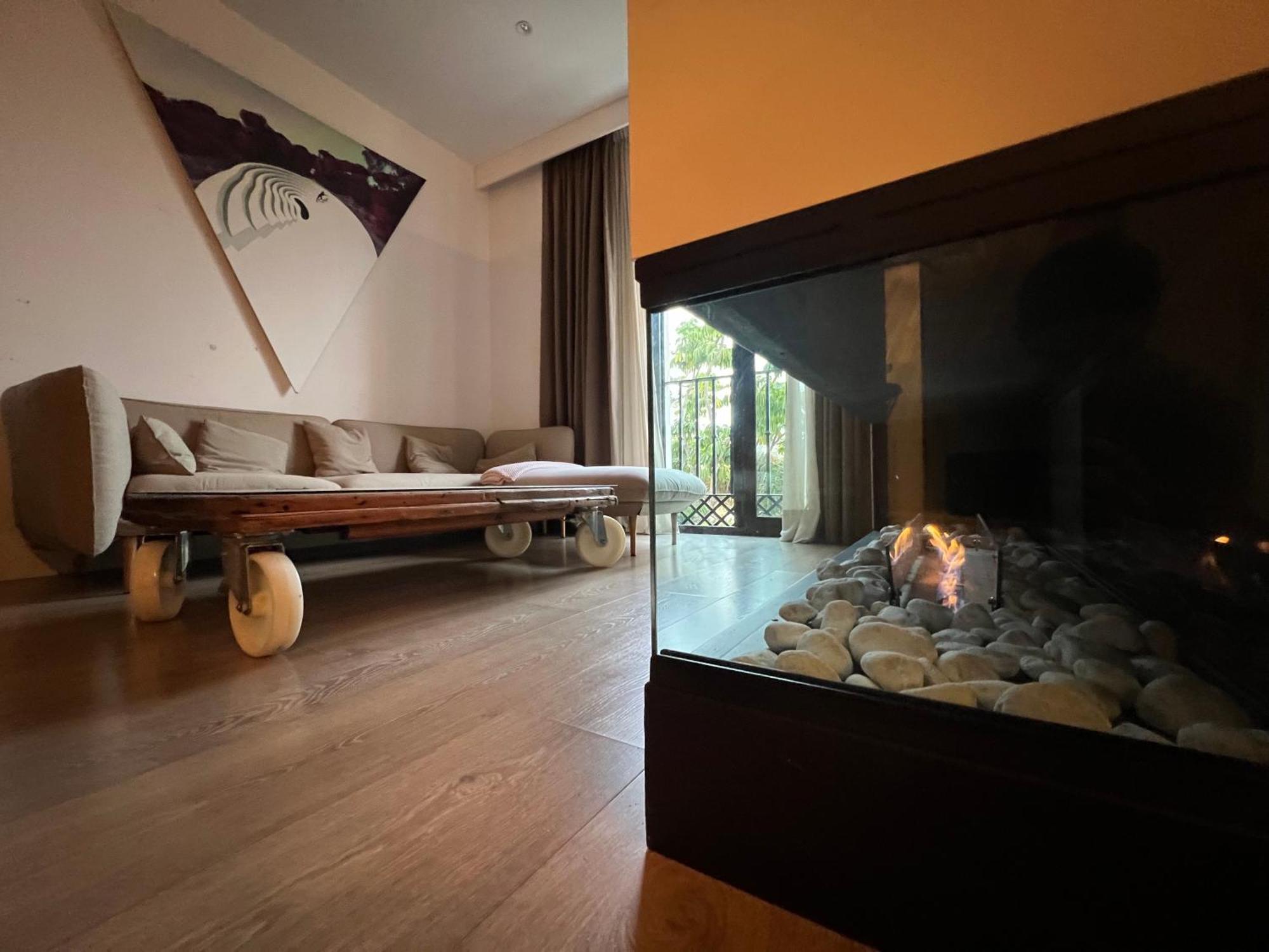 Pipa Apartments Альмуньекар Экстерьер фото